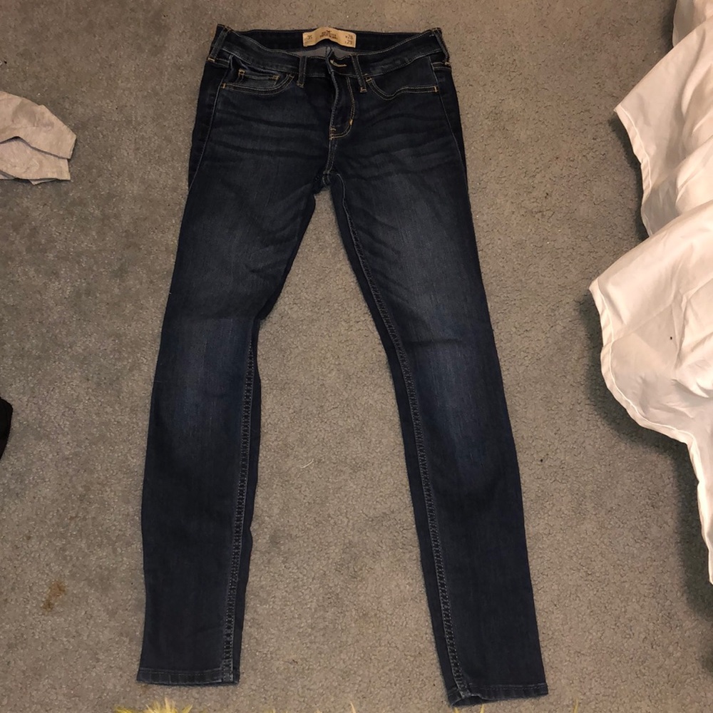 dark wash hollister skinny jeans